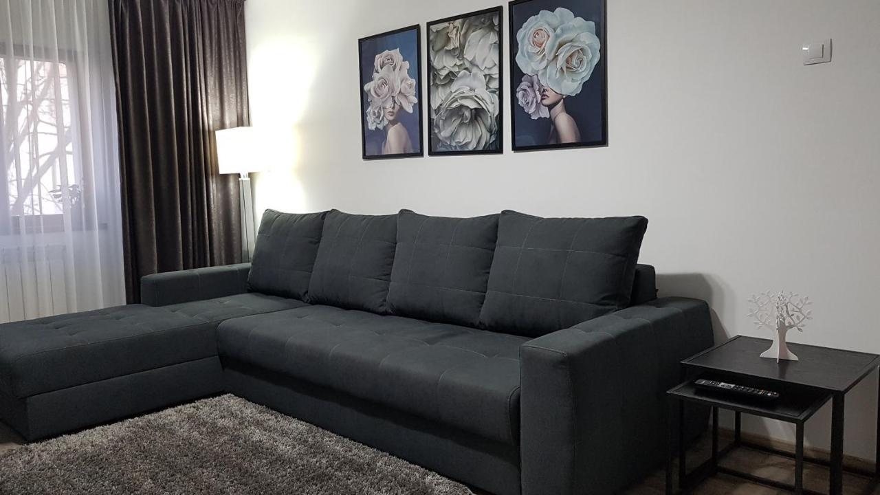 Mary Apartment