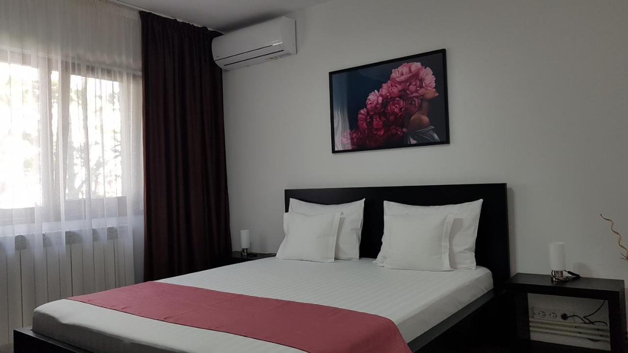 Mary Apartment